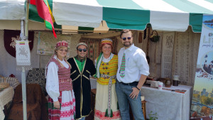 Su Azarbaidžano atstovais.