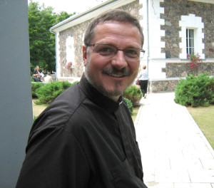 Kunigas dr. Valdas Aušra.