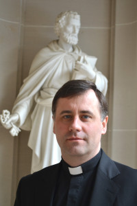 Monsinjoras Rolandas Makrickas.