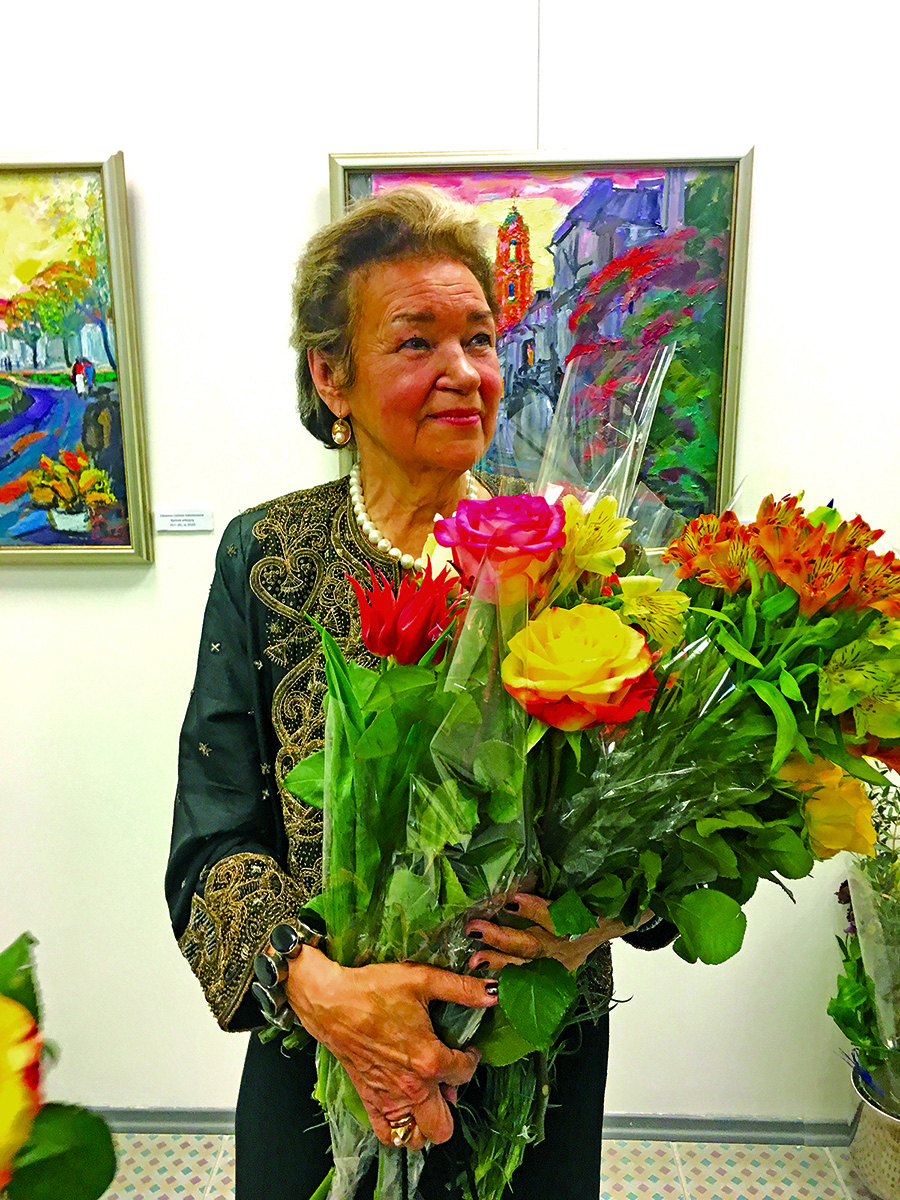 Tapytoja Filomena Linčiūtė-Vaitiekūnienė.