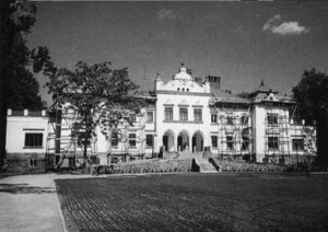 The Tizenhauzas Palace is also getting a facelift for the city's 500th birthday celebration