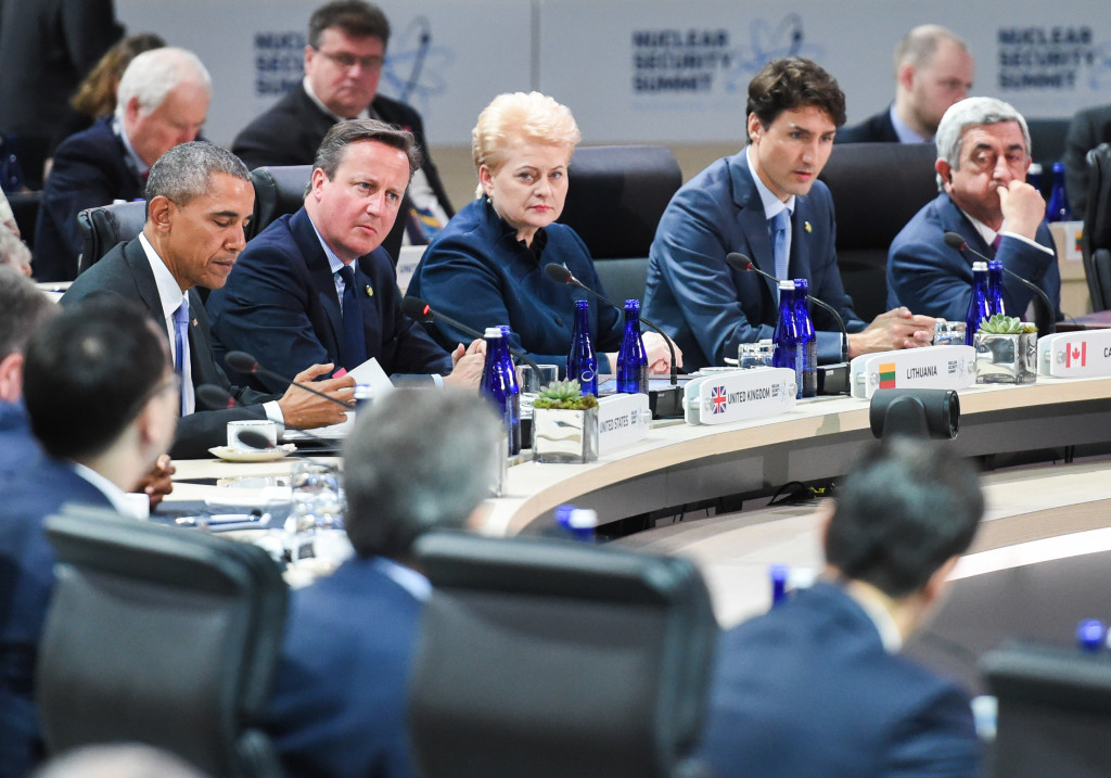 President Grybauskaitė flanked by President Obama, Great Britain’s PM David Cameron and Canada’s PM Justin Trudeau.