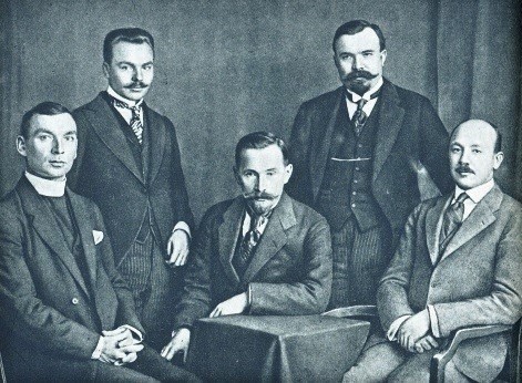 Lithuanian attendees at the Conference of Lausanne in Switzerland, 1918. From left: Rev. Juozas Dabužis, Kazys Pakštas, Antanas Smetona, Martynas Yčas, and Balys Mastauskas (Frank Mast).