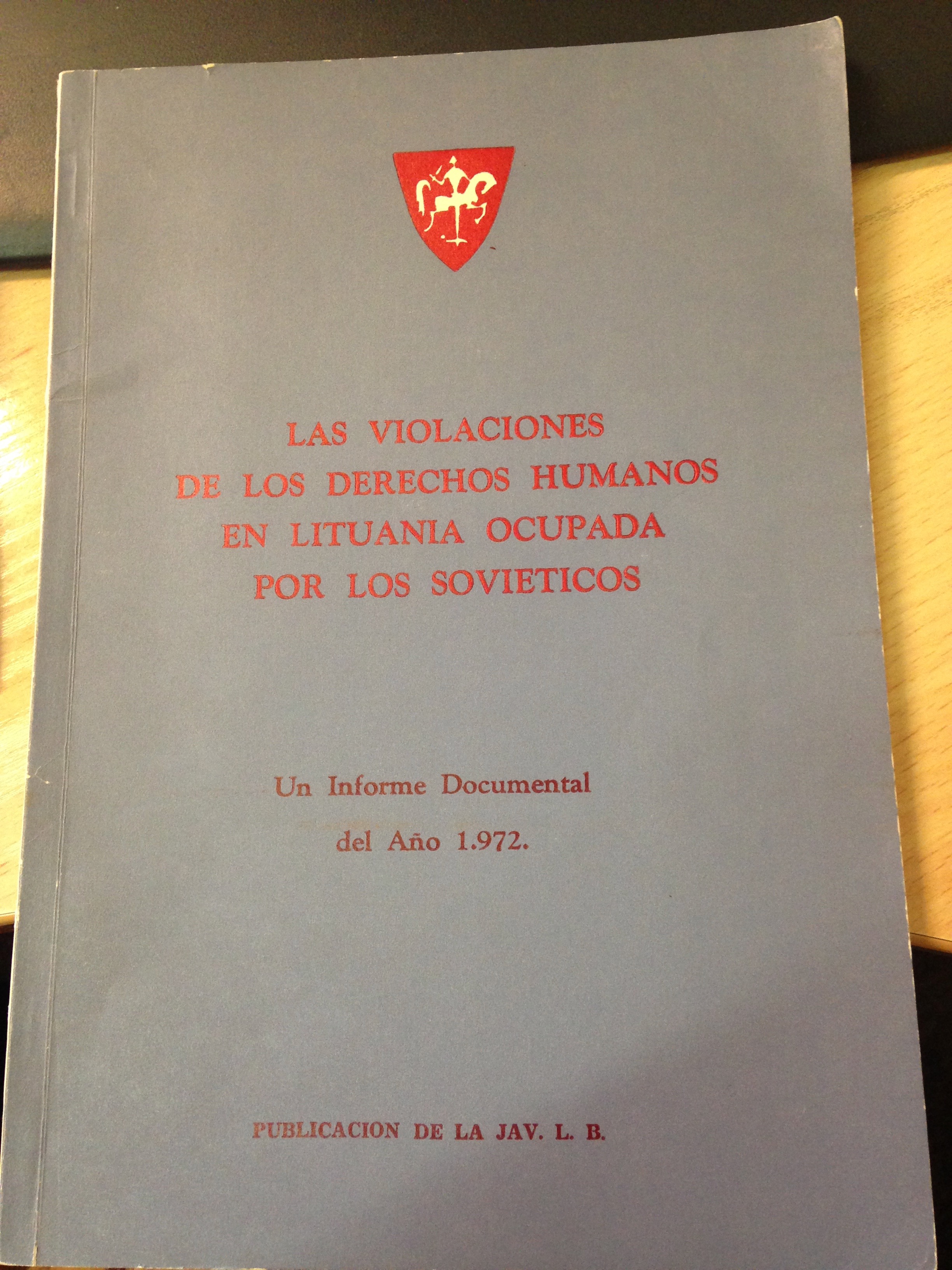 Senelio redaguota knyga ispanų kalba, kurią suradau M. Mažvydo bibliotekoje šią vasarą.