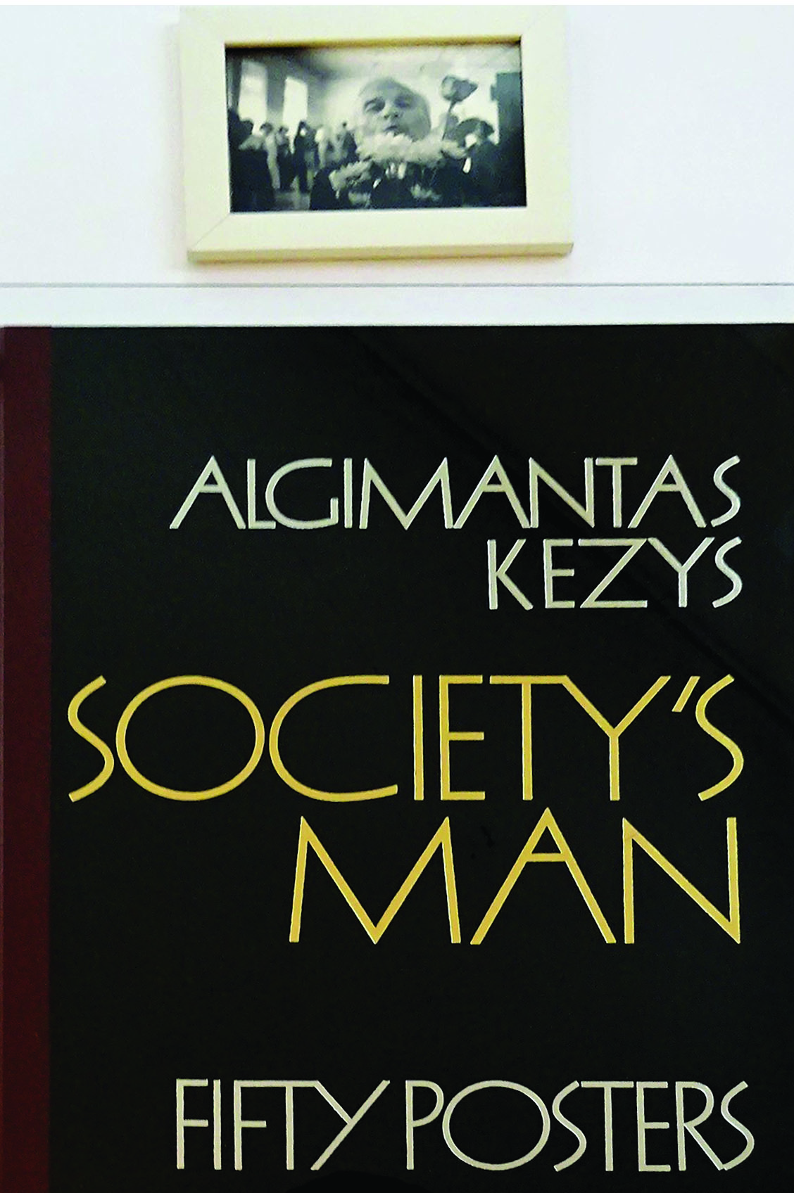 Parodą papildė unikalus A. Kezio albumas.