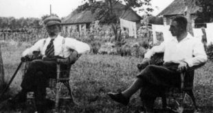 A. Smetona ir P. Skardžius Užugirio dvare poilsio akimirką 1938 m.