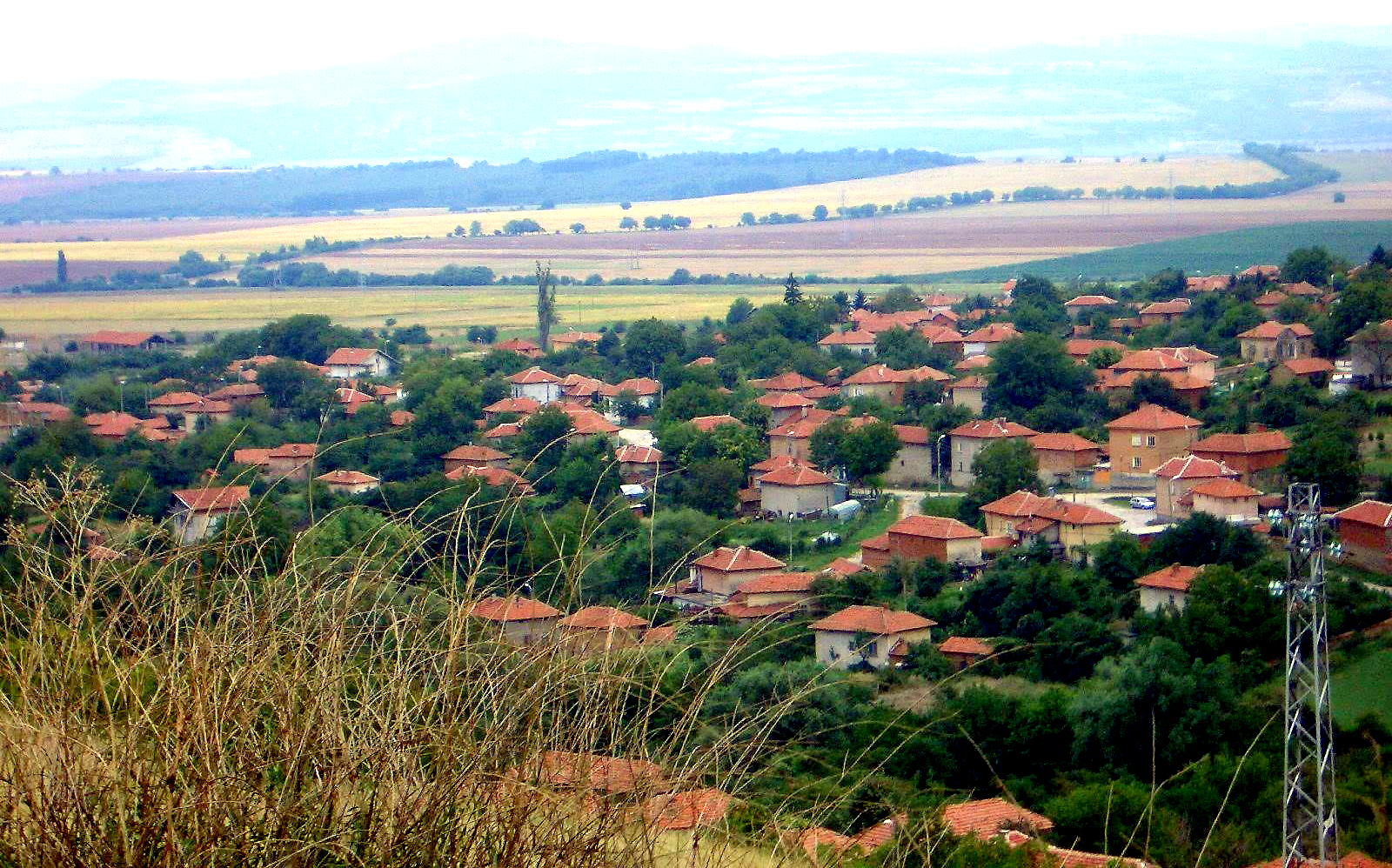 Lovech provincijos Slavyani kaimo panorama.