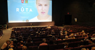 Visi Californijos ir Nevados lietuviai labai džiaugėsi galėdami pamatyti filmo apie Rūtą Meilutytę peržiūrą „Aero” kino teatre Santa Monicoje.